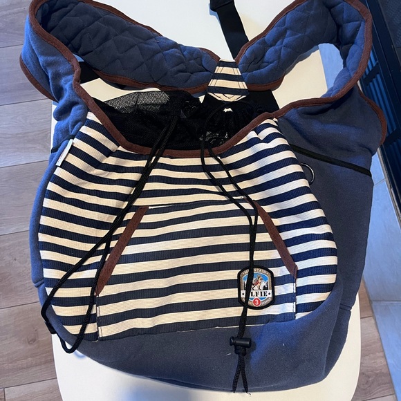 Nautical Striped Pet Carrier for Dogs - Picture 15 of 16